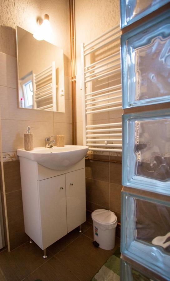 فندق Casa Tibi براد المظهر الخارجي الصورة
